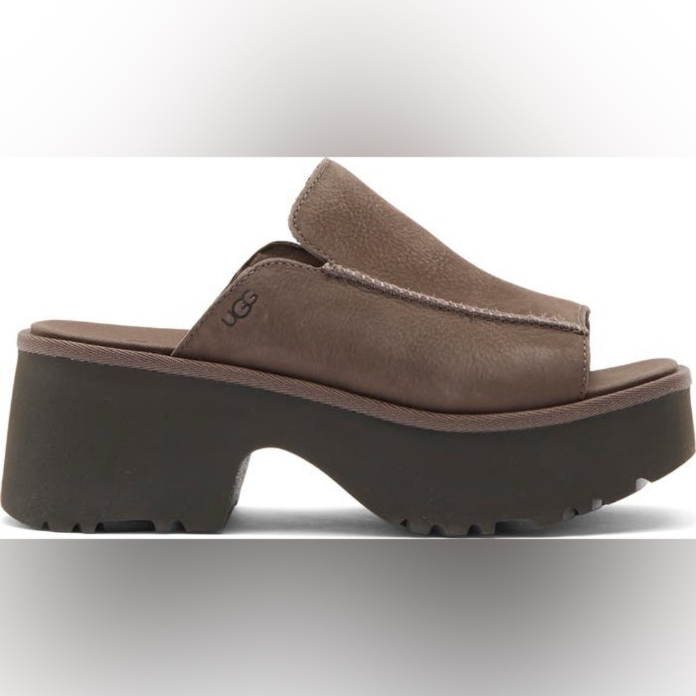 UGG Sandals